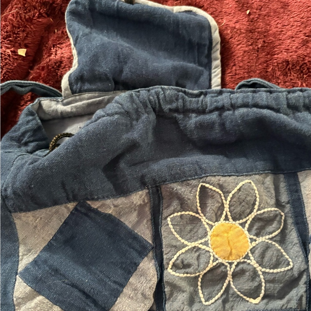 Blue Patchwork Drawstring Bag With Floral Design - image 2